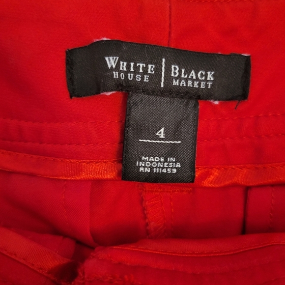 WHBM Red Cotton Cuffed Shorts Size 4 - Picture 3 of 3